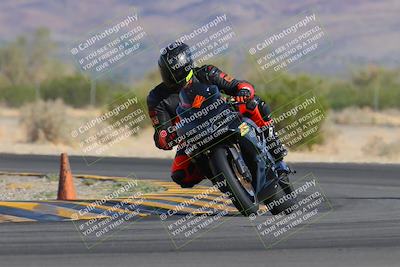 media/Nov-05-2022-SoCal Trackdays (Sat) [[f8d9b725ab]]/Turn 5 (940am)/